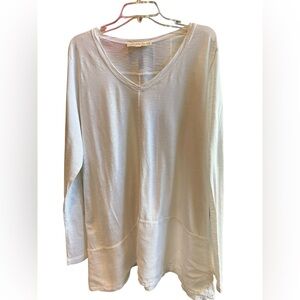 Urban Flax white long sleeve shirts for V-Neck tunic size medium